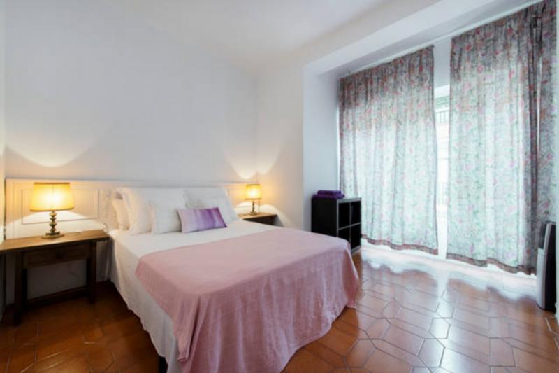 Furnished 3-bedroom flat in Horta-Guinardó · 3