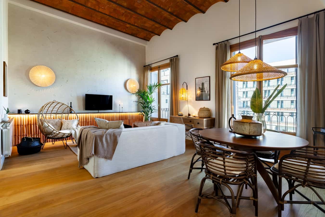Furnished 2-bedroom flat in Eixample, 99 m² · 3