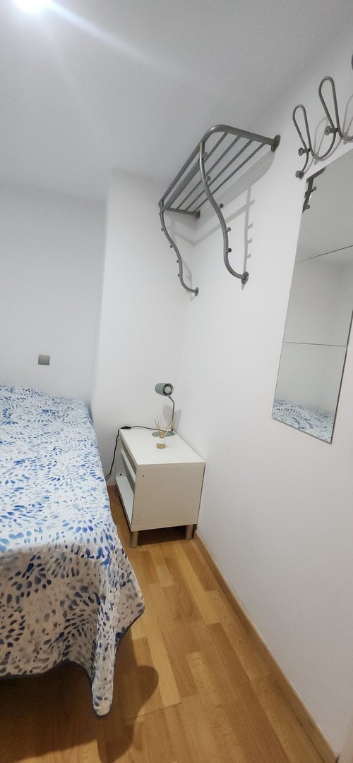 Room in a 2-person shared flat in Ciutat Vella · 3
