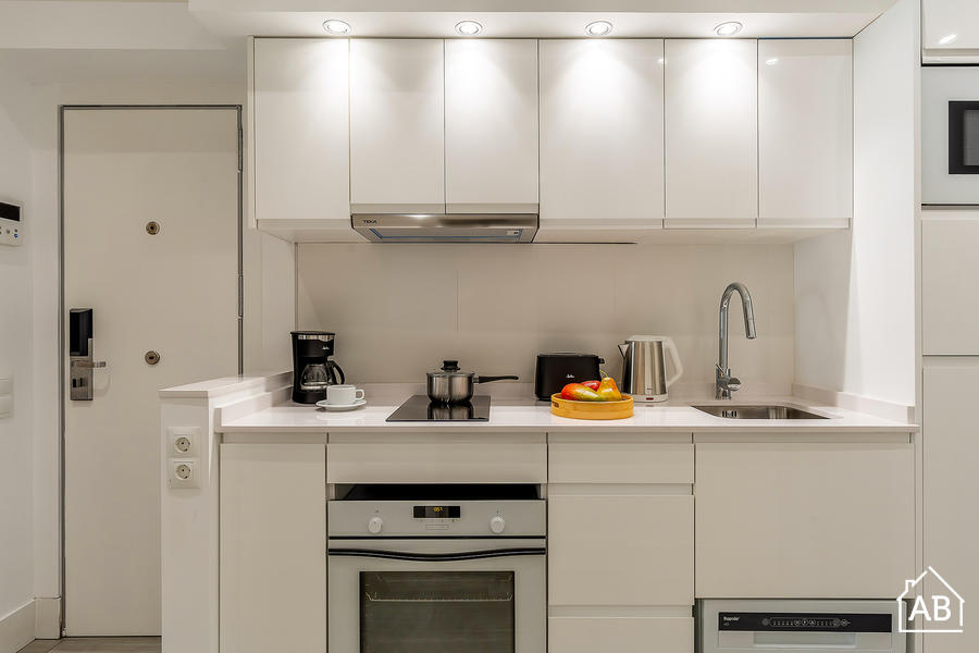 Piso de 3 dormitorios amueblado en Eixample, 48 m² · 4