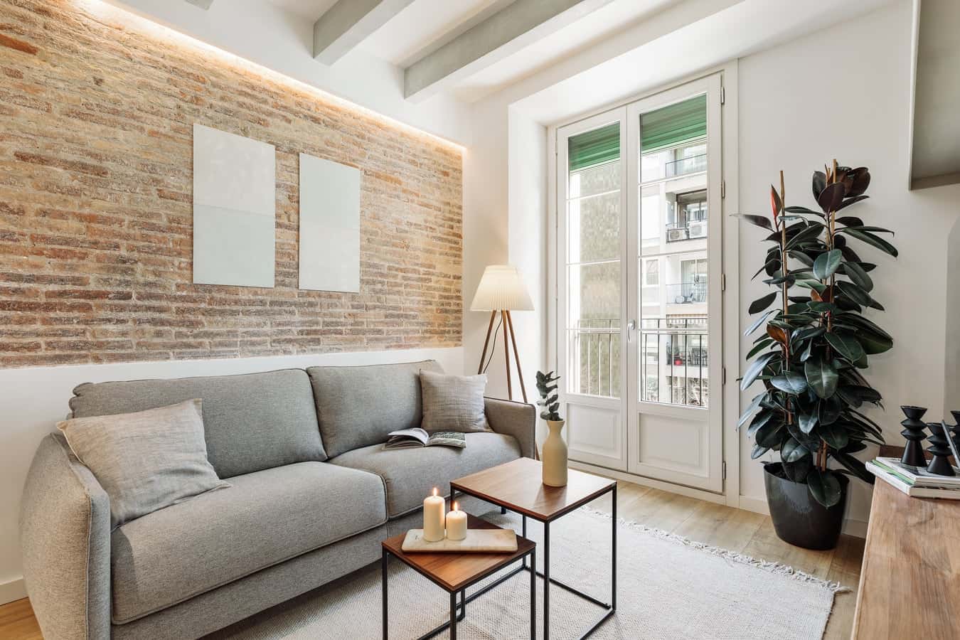 Furnished 1-bedroom flat in Eixample, 51 m² · 2