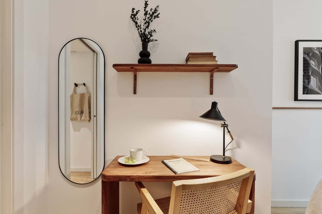 Furnished 1-bedroom flat in Eixample, 51 m² · 3