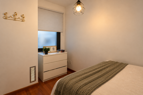 Room in a 2-person shared flat in Barcelona · 4