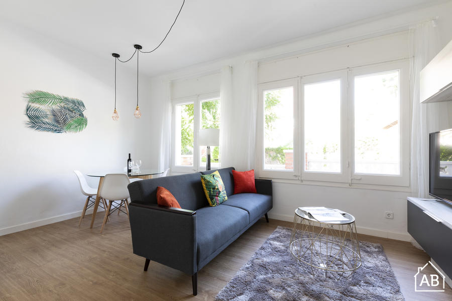 Furnished 3-bedroom flat in Esplugues, 66 m² · 2