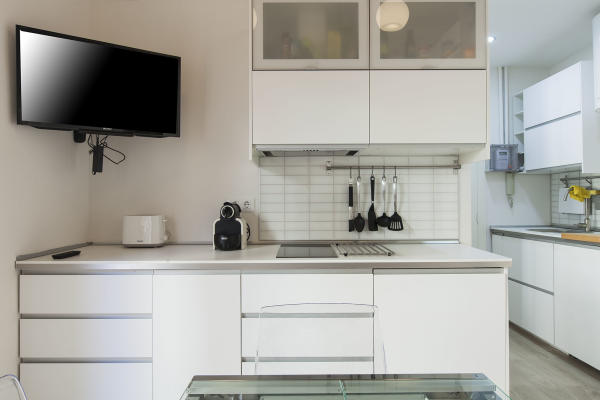 Furnished 3-bedroom flat in Ciutat Vella, 38 m² · 4