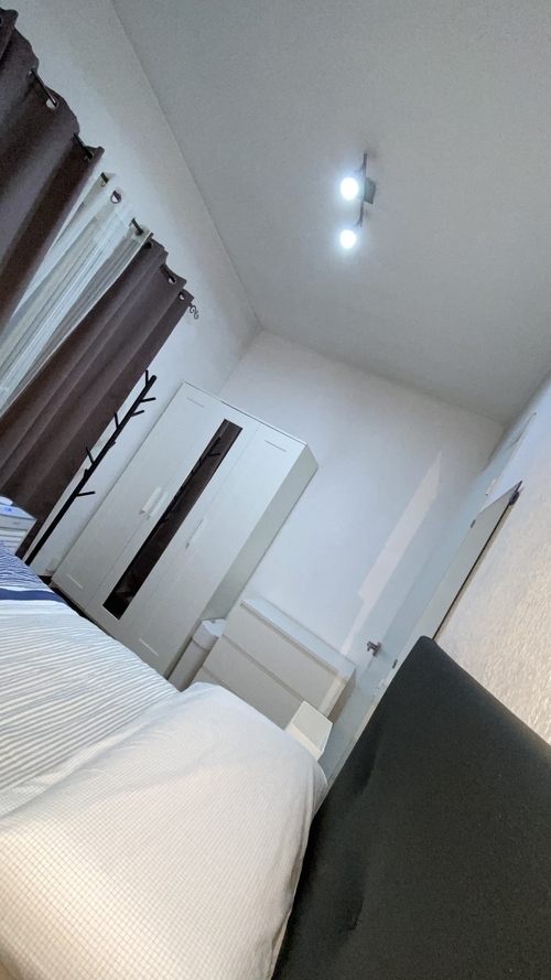 Room in a 4-person shared flat in Sants-Montjuïc · 3