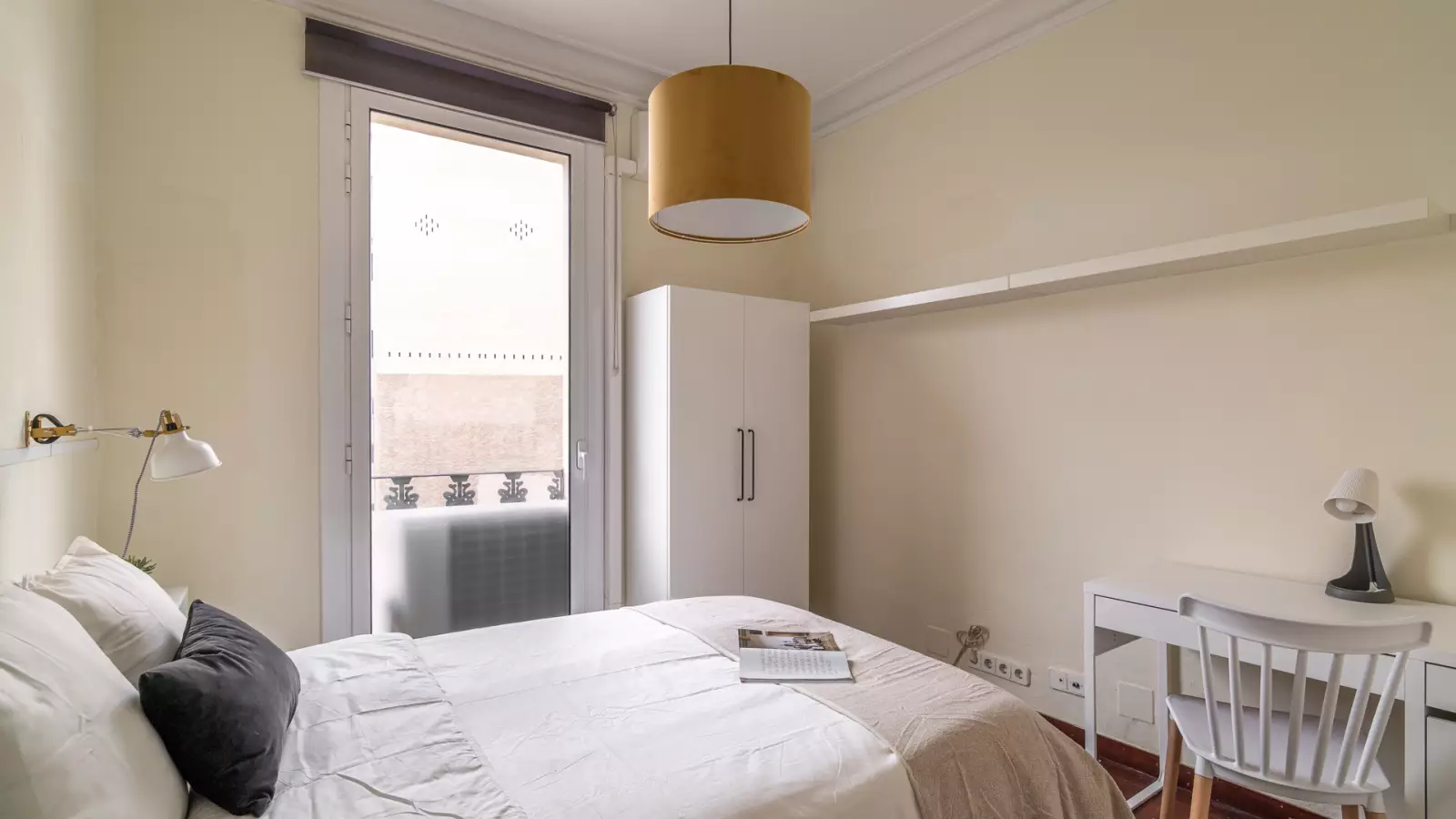 Habitación · Amueblado · Gràcia