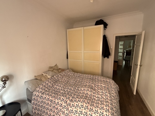 Habitación en piso compartido de 3 personas en Sarrià–Sant Gervasi · 2