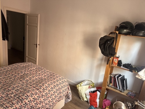 Habitación en piso compartido de 3 personas en Sarrià–Sant Gervasi · 3