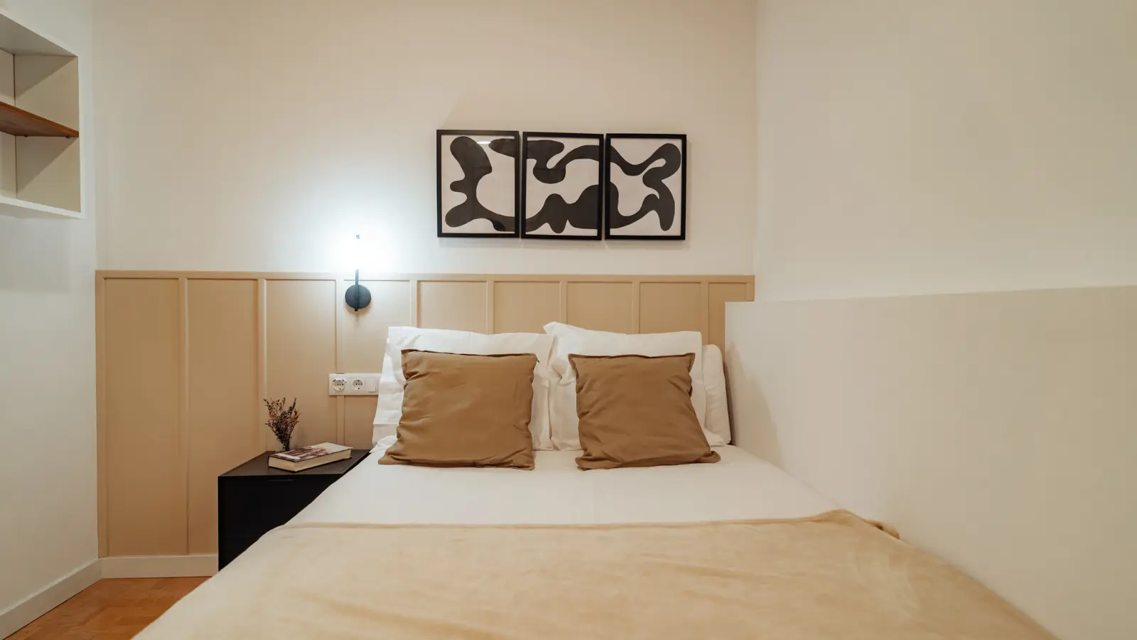 Habitación amueblada en piso compartido en Sarrià–Sant Gervasi · 4