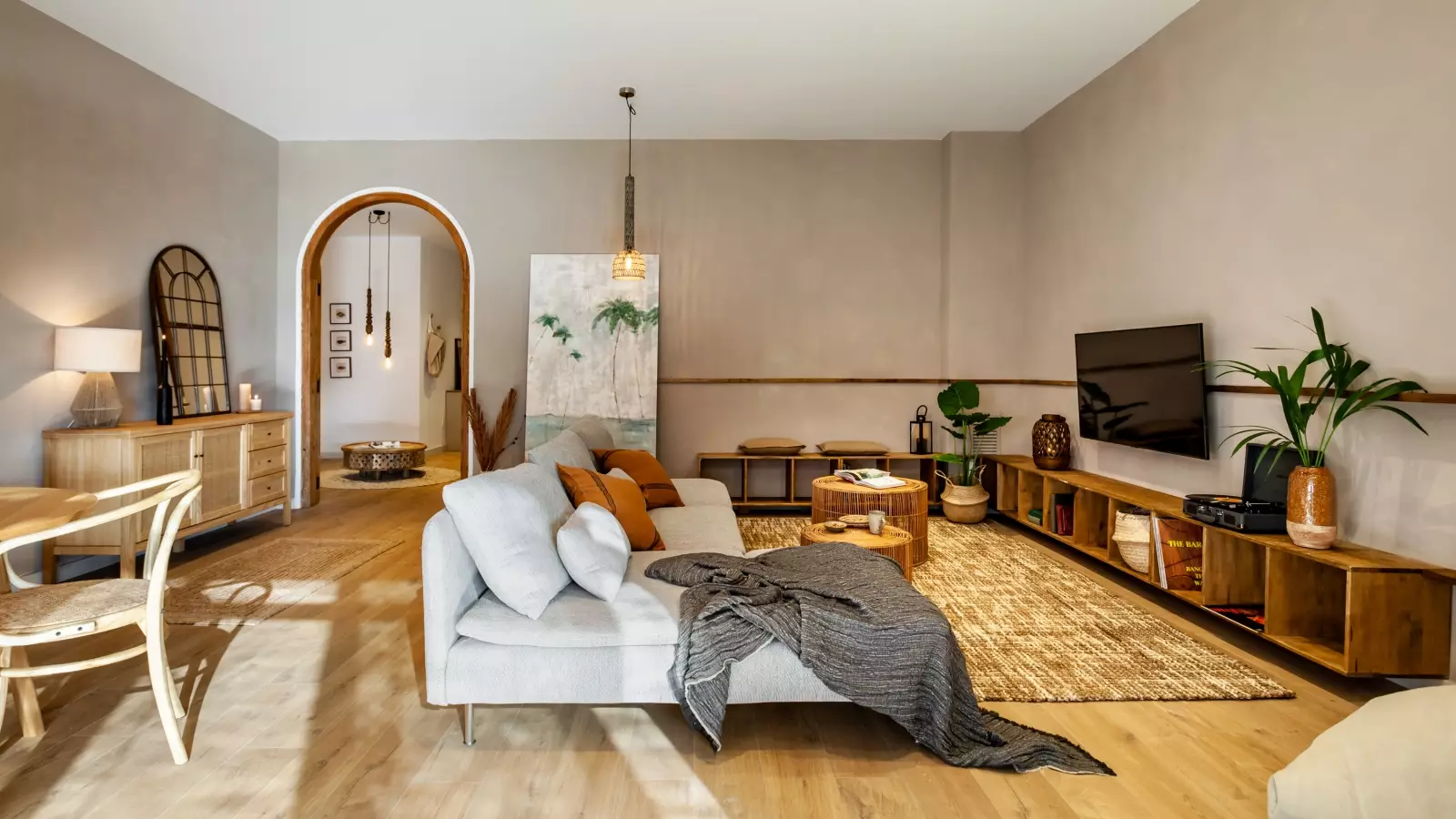 Furnished 2-bedroom flat in Eixample, 127 m² · 3