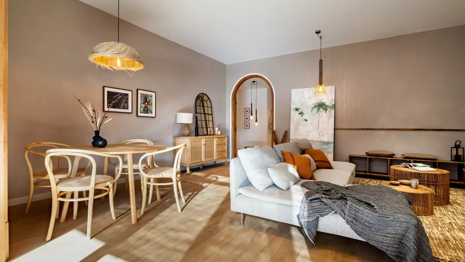 Furnished 2-bedroom flat in Eixample, 127 m² · 4