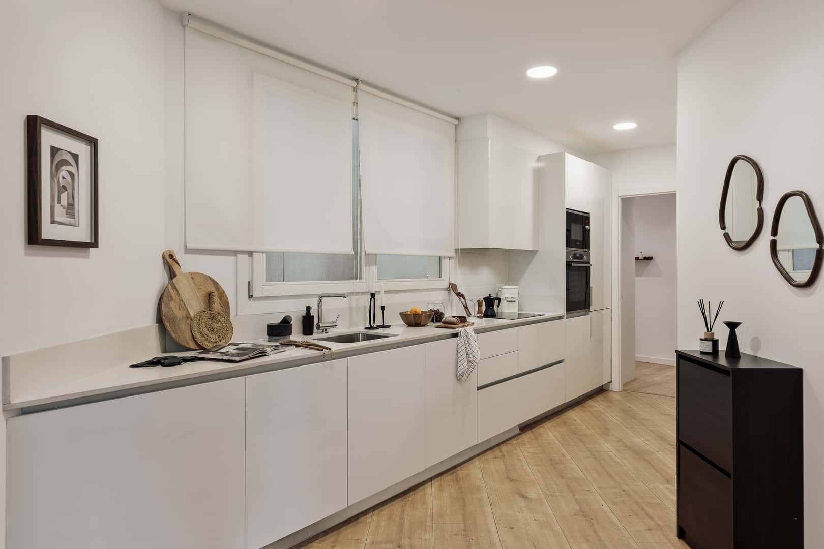 Furnished 2-bedroom flat in Eixample, 93 m² · 2