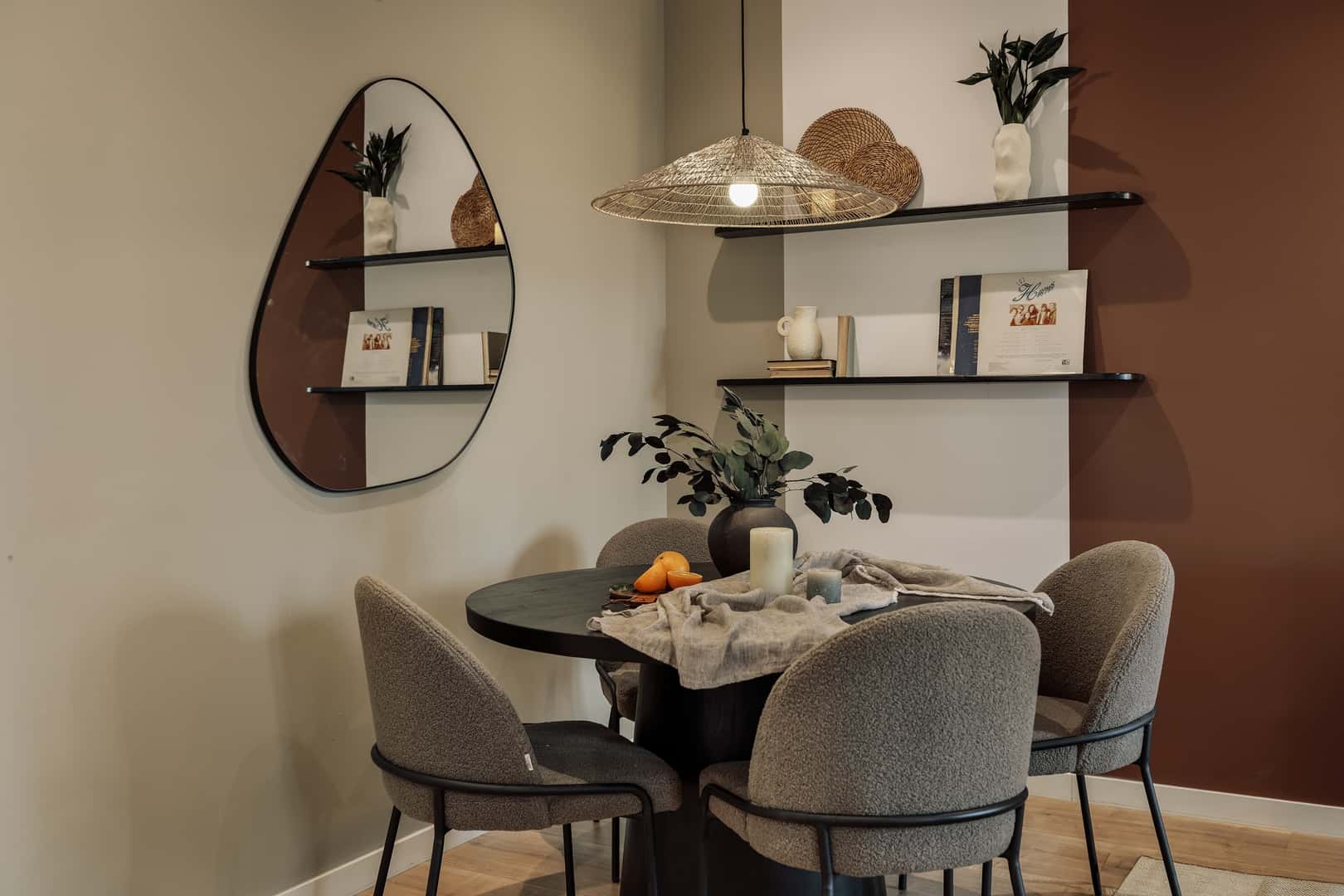 Furnished 2-bedroom flat in Eixample, 93 m² · 3