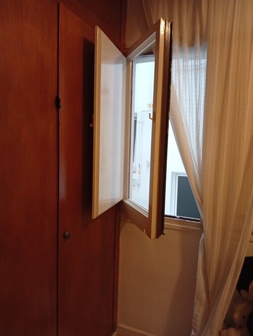 Room in a 3-person shared flat in Sants-Montjuïc · 2