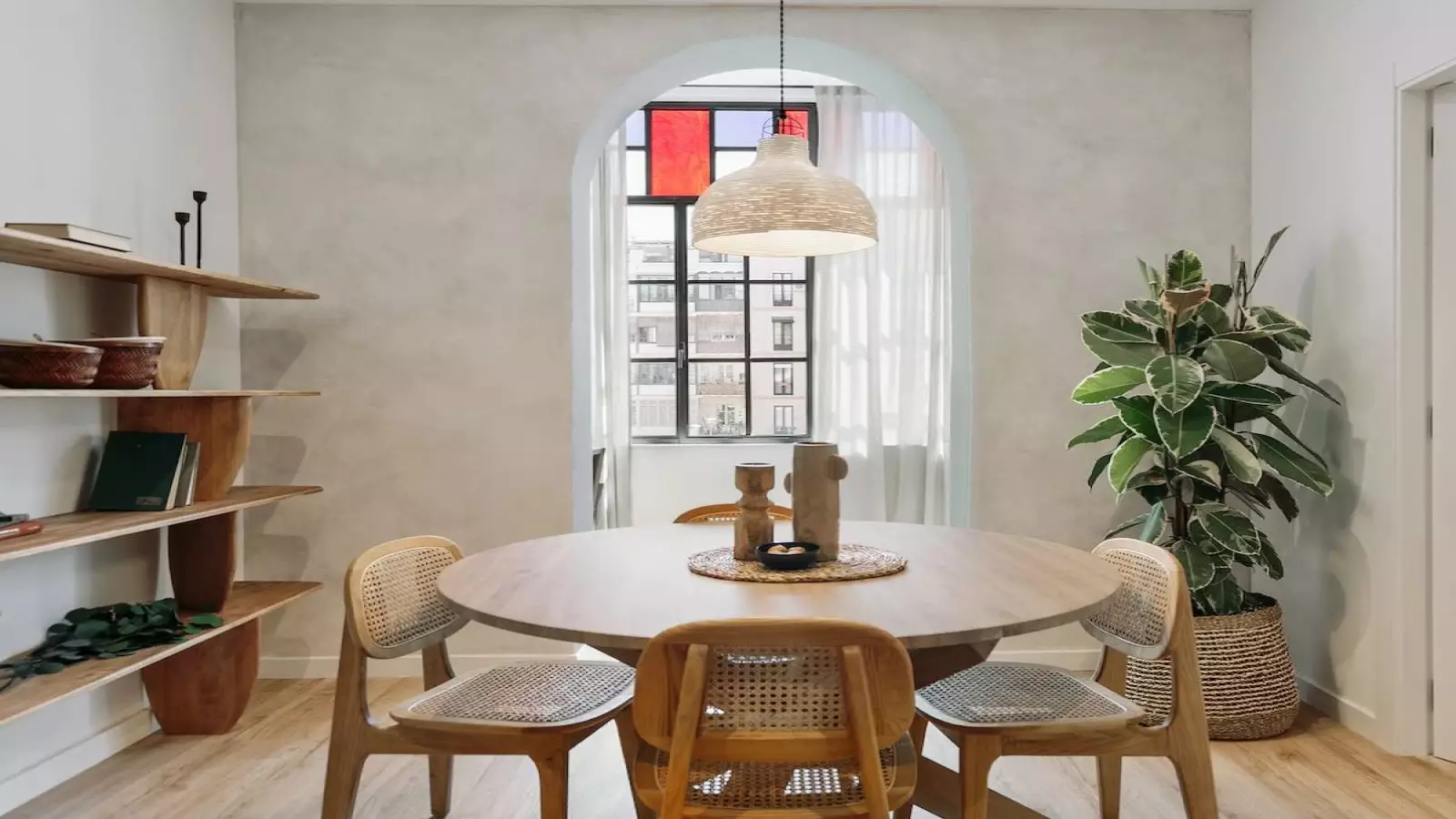 Furnished 2-bedroom flat in Eixample, 75 m² · 4