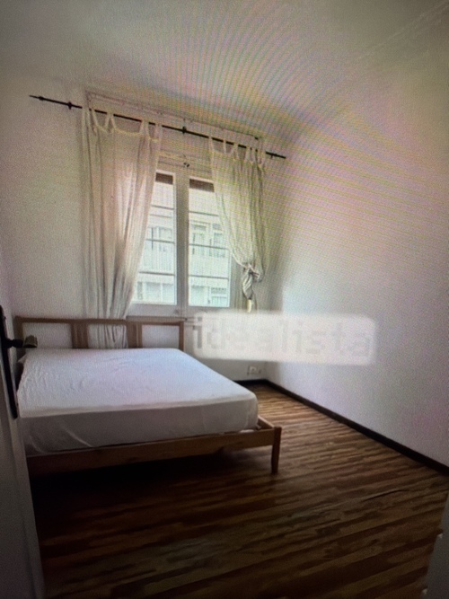 Habitación en piso compartido de 3 personas en Sarrià–Sant Gervasi · 3