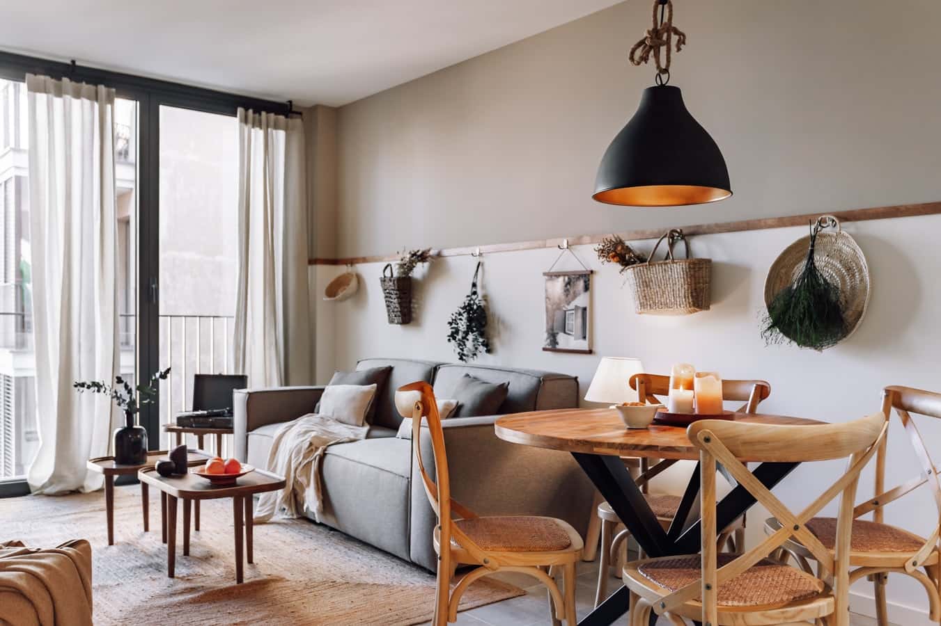 Furnished 2-bedroom flat in Eixample, 58 m² · 3