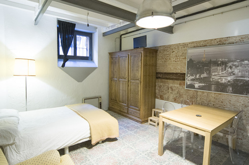 Flat in Sarrià–Sant Gervasi, 35 m² · 2