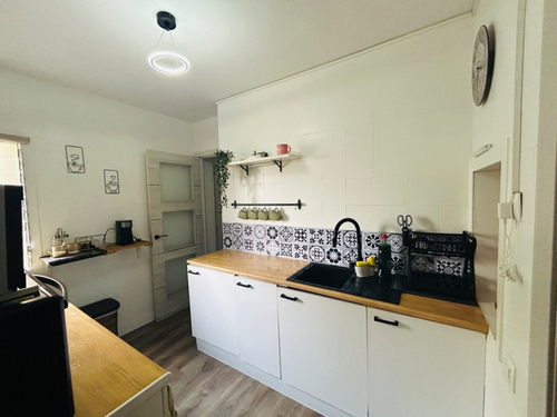 Habitación en piso compartido de 4 personas en Nou Barris · 2