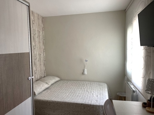 Room in a 2-person shared flat in Sarrià–Sant Gervasi · 4