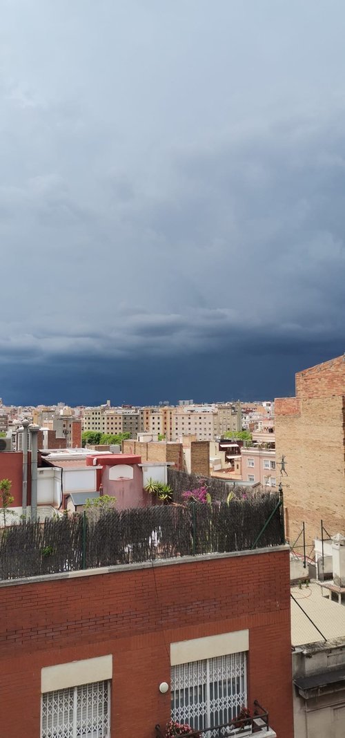 Room in a 3-person shared flat in Sants-Montjuïc · 3