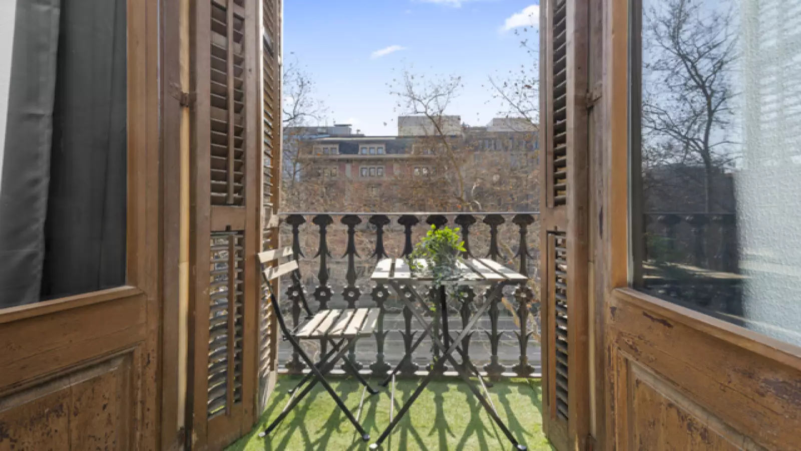 Habitación amueblada en piso compartido en Eixample · 3