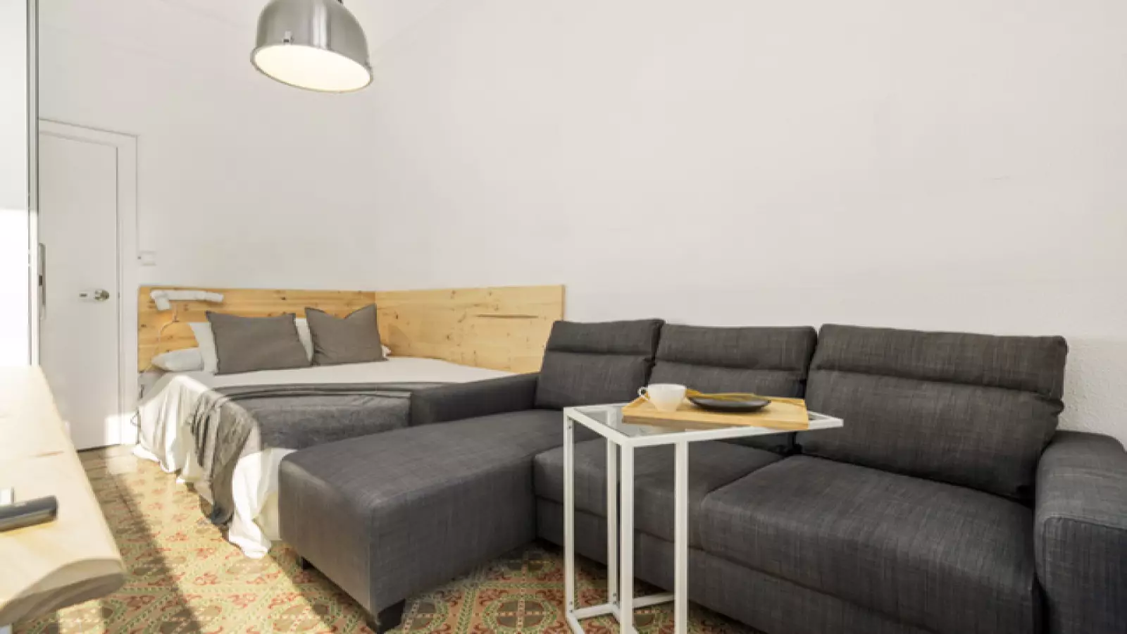 Habitación amueblada en piso compartido en Eixample · 4