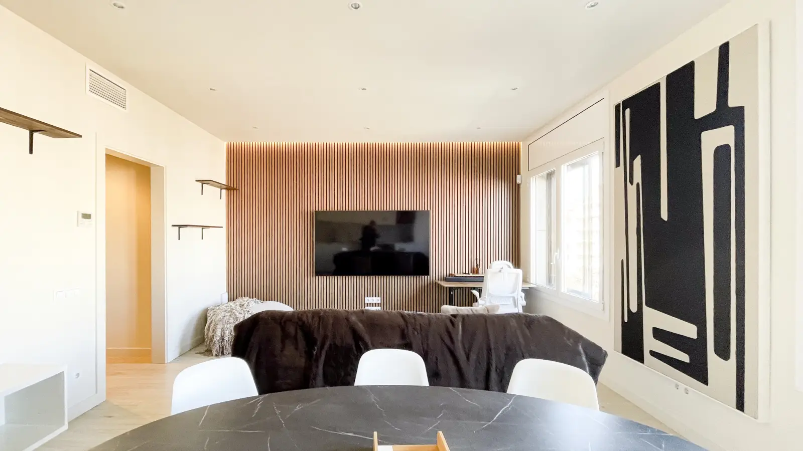 Furnished 2-bedroom flat in Eixample, 60 m² · 2