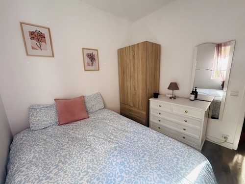 Room in a 4-person shared flat in Nou Barris · 3