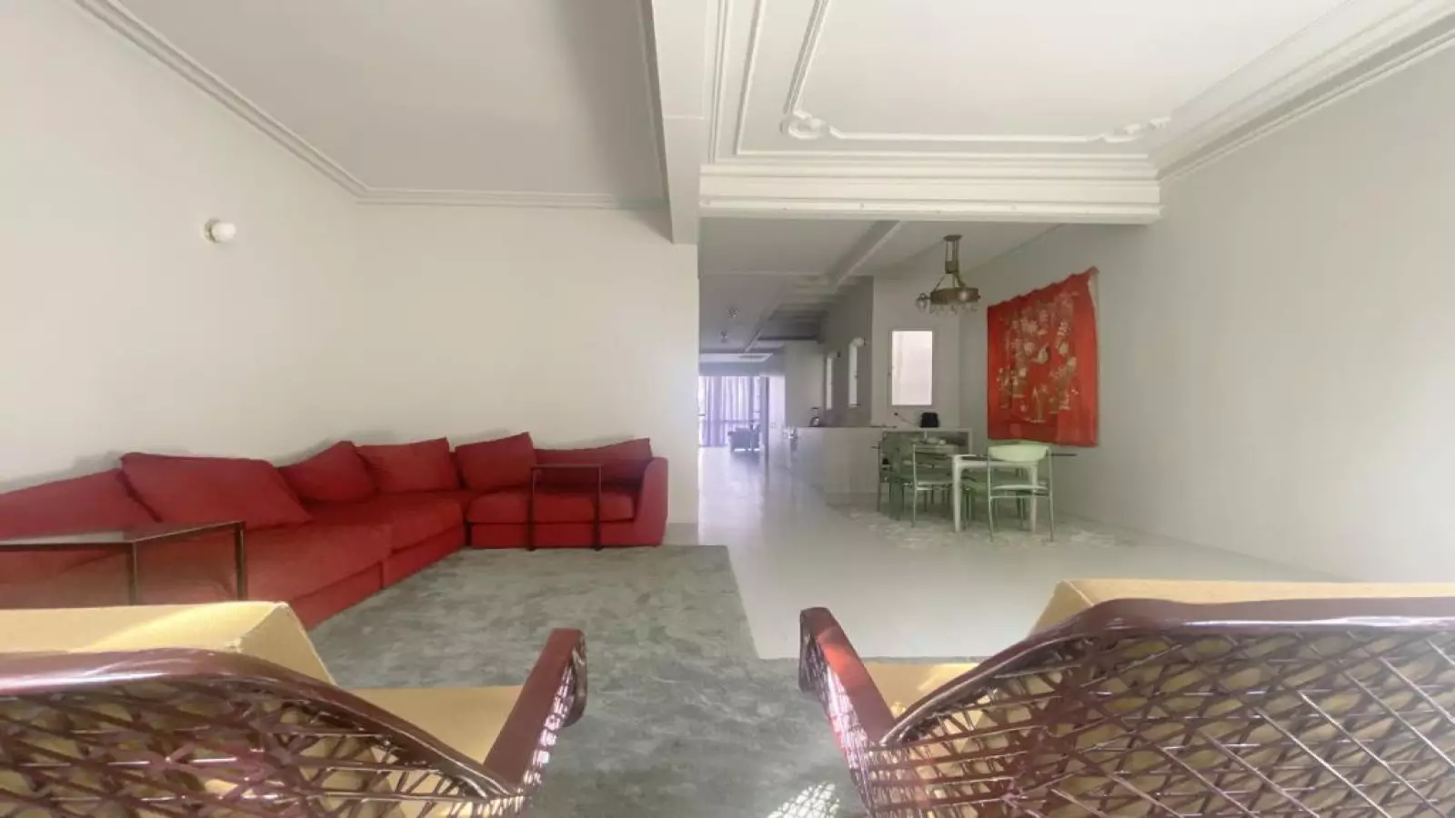 Furnished 2-bedroom flat in Eixample, 120 m² · 3