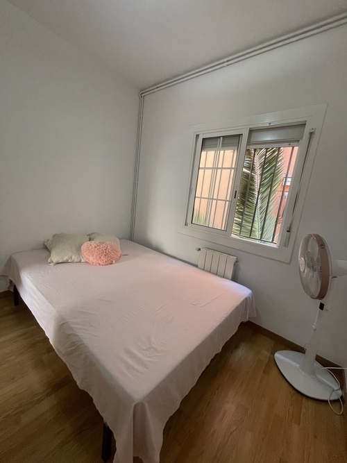 Room in a 4-person shared flat in Horta-Guinardó · 3