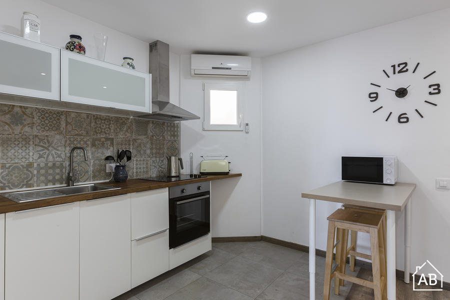 Piso de 4 dormitorios amueblado en Gràcia, 83 m² · 3