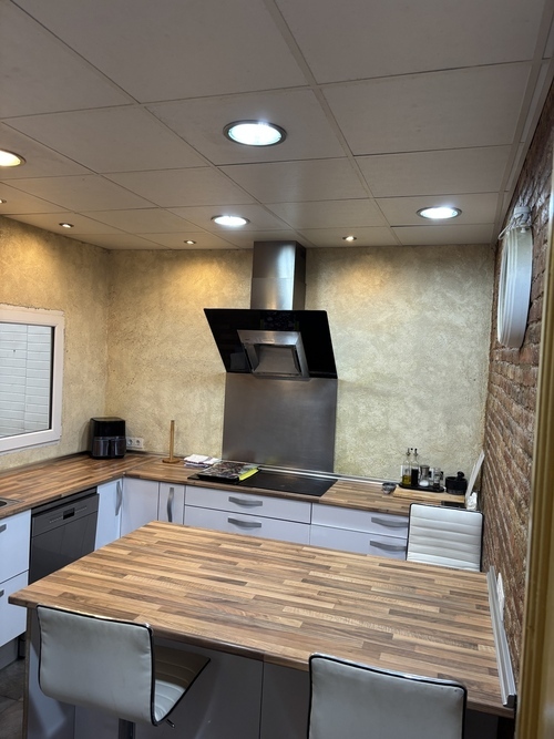 Room in a 2-person shared flat in Eixample · 3