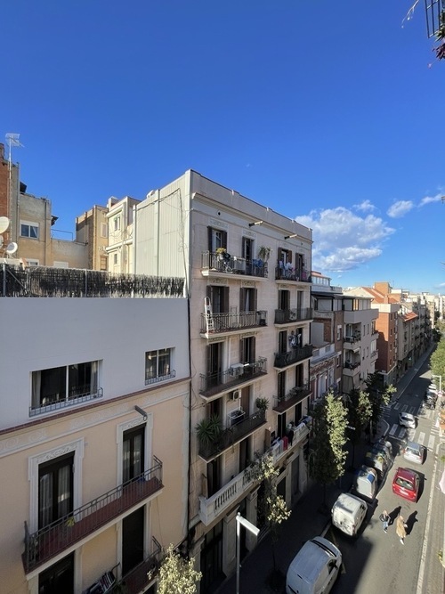 Room in a 2-person shared flat in Sants-Montjuïc · 4
