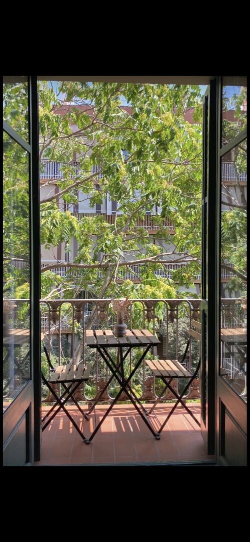Room in a 2-person shared flat in Eixample · 3