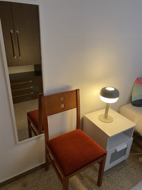 Habitación en piso compartido de 2 personas en Eixample · 3