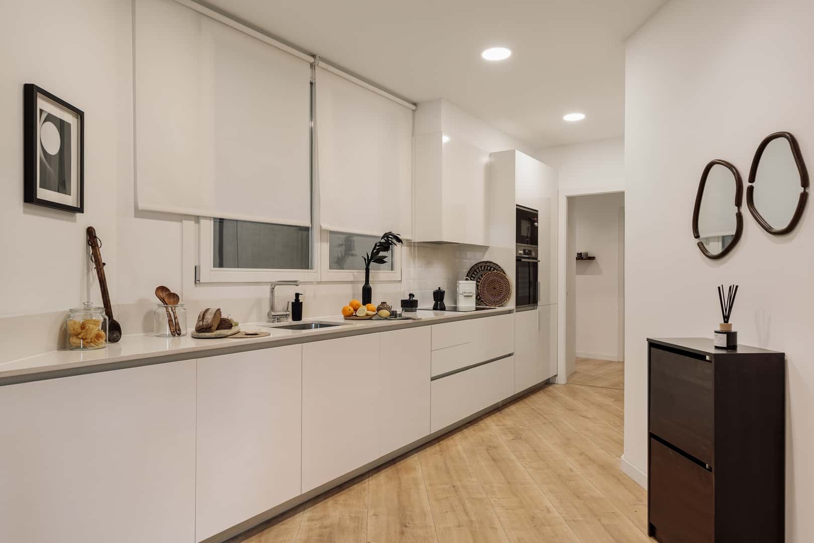 Furnished 2-bedroom flat in Eixample, 93 m² · 3