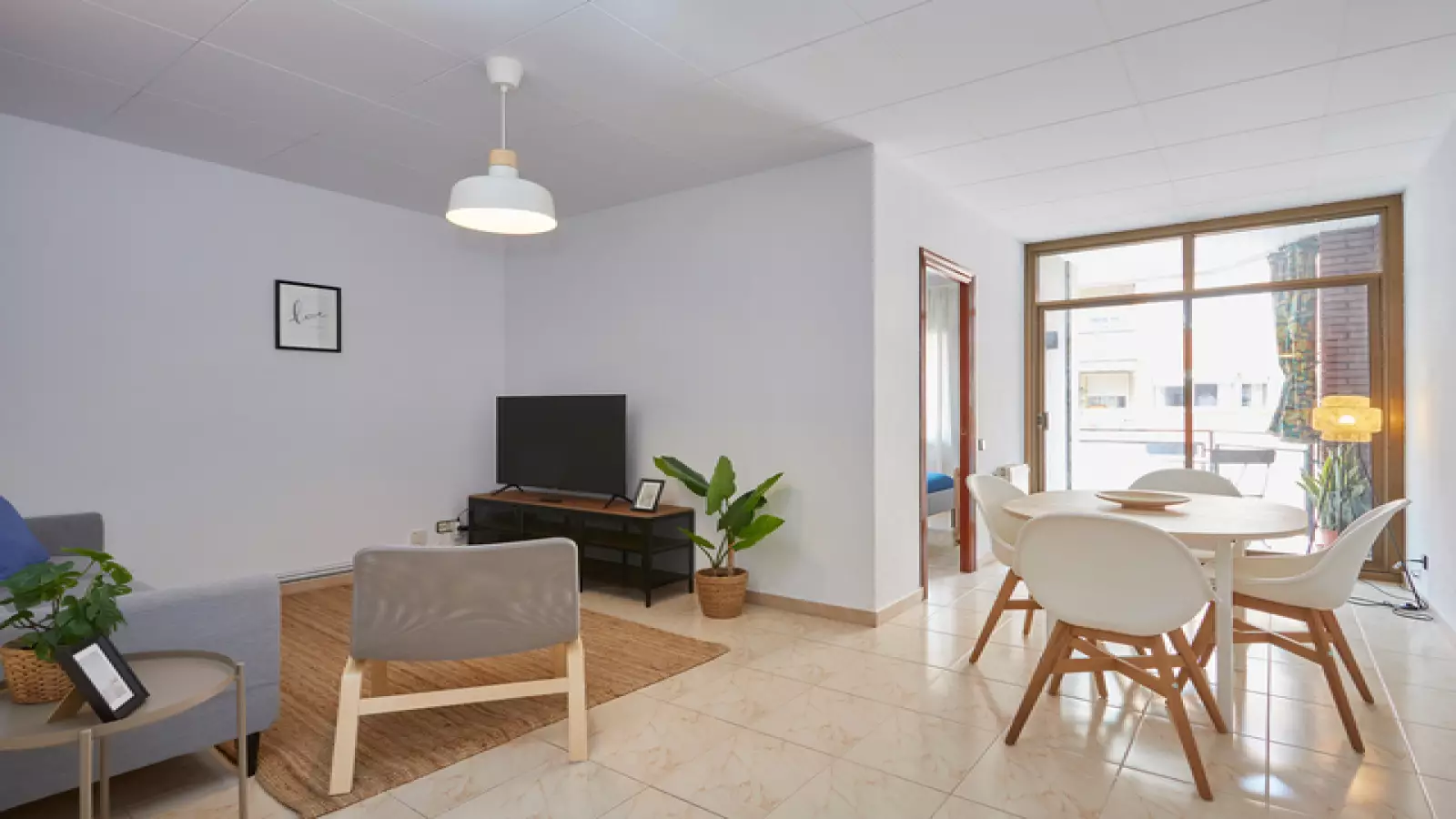 Furnished 1-bedroom flat in Eixample, 70 m² · 2