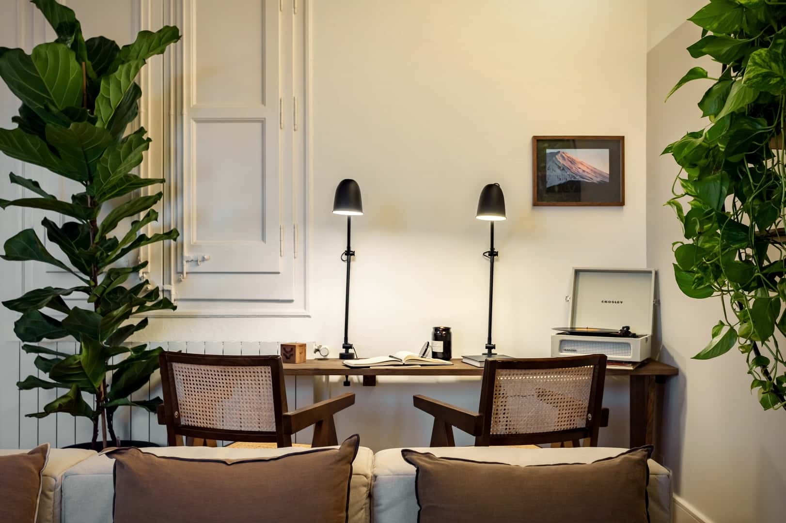 Furnished 2-bedroom flat in Eixample, 129 m² · 3