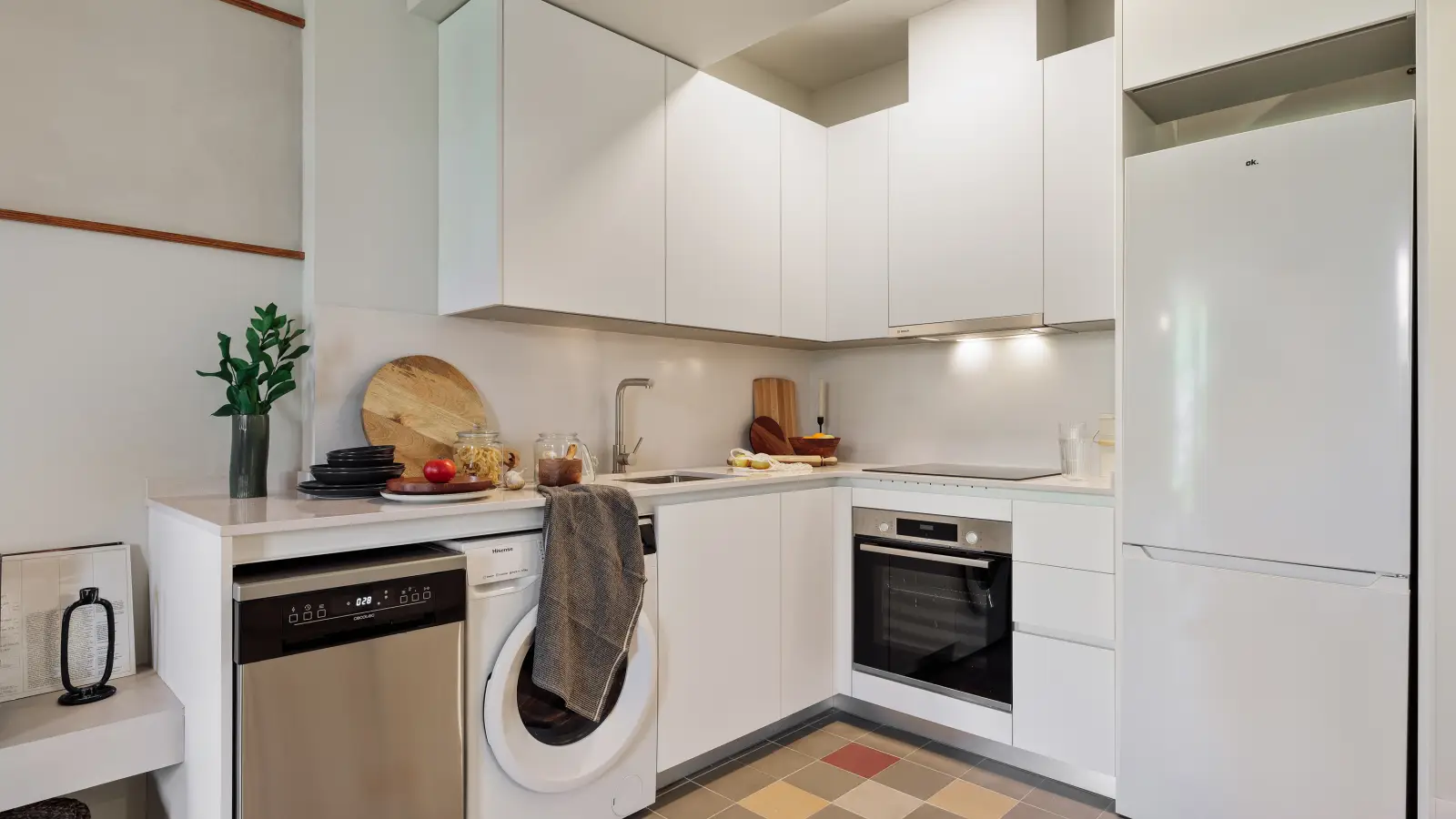 Furnished 2-bedroom flat in Eixample, 69 m² · 4