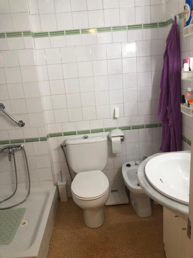 Furnished room in a 3-person shared flat in Sant Martí · 3