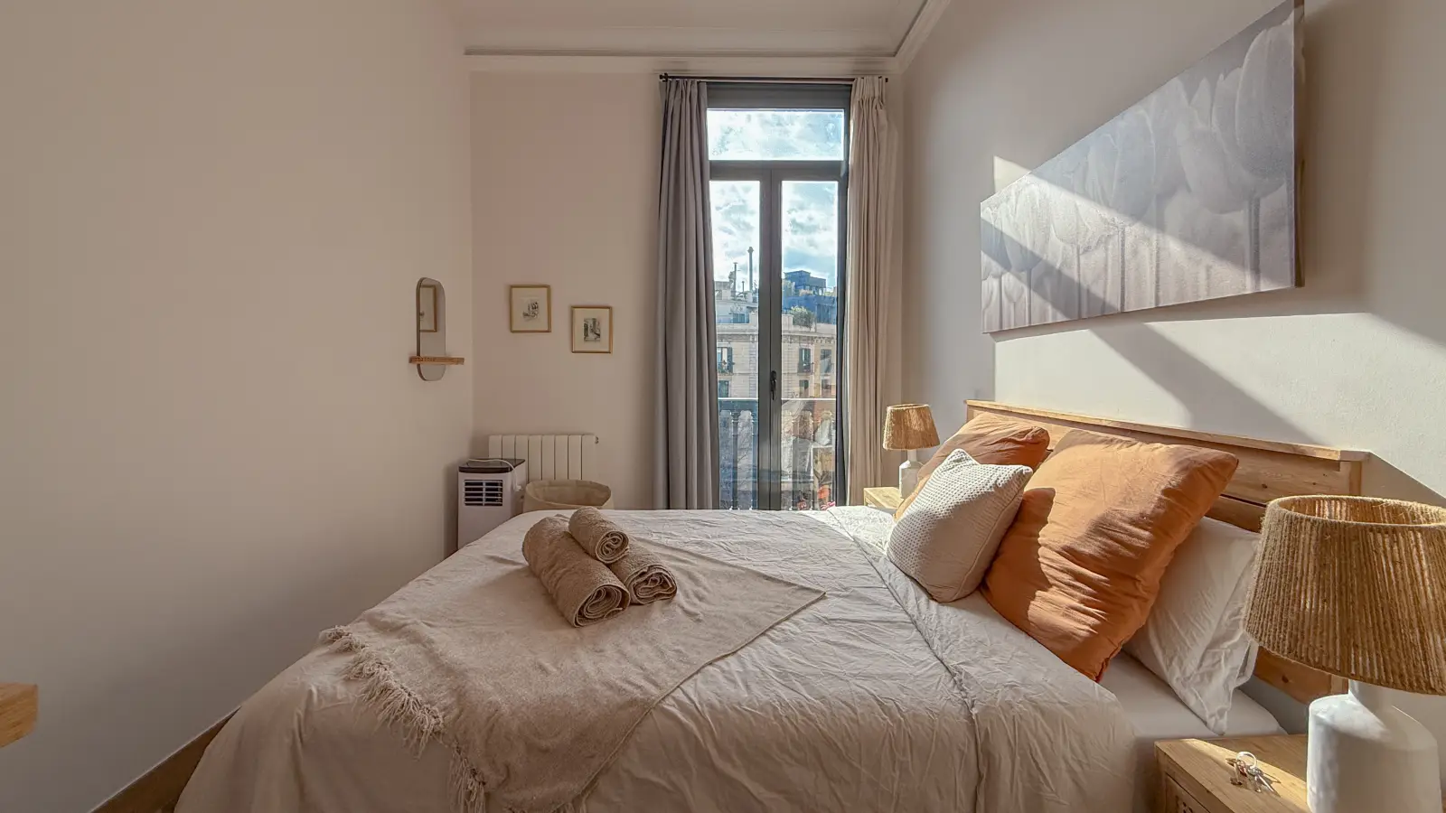 Habitación amueblada en piso compartido en Eixample · 3