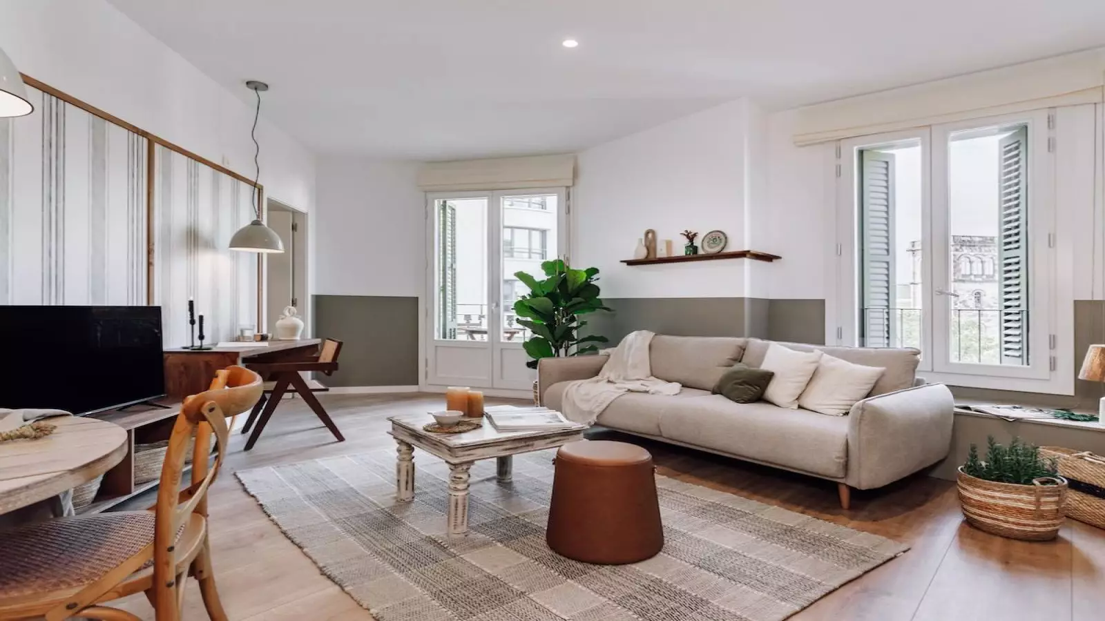 Furnished 1-bedroom flat in Eixample, 51 m² · 4