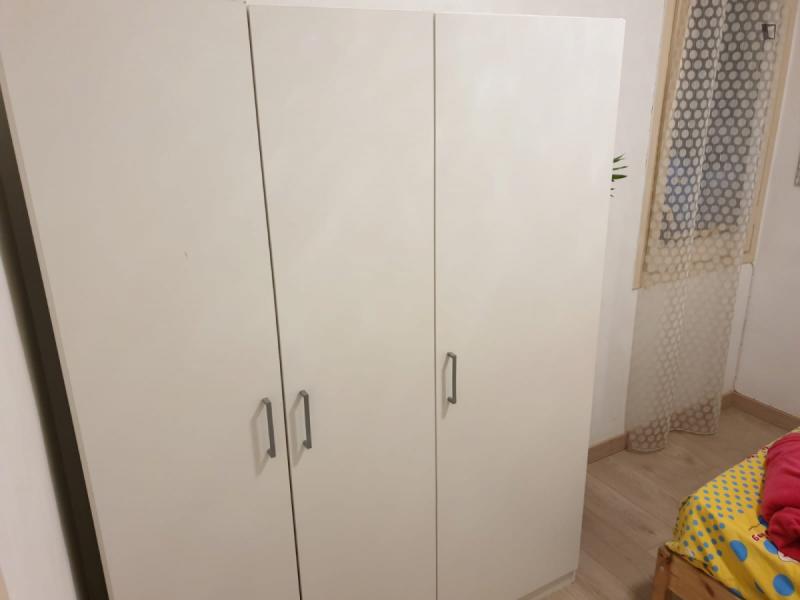 Habitación amueblada en piso compartido de 3 personas en Eixample · 4
