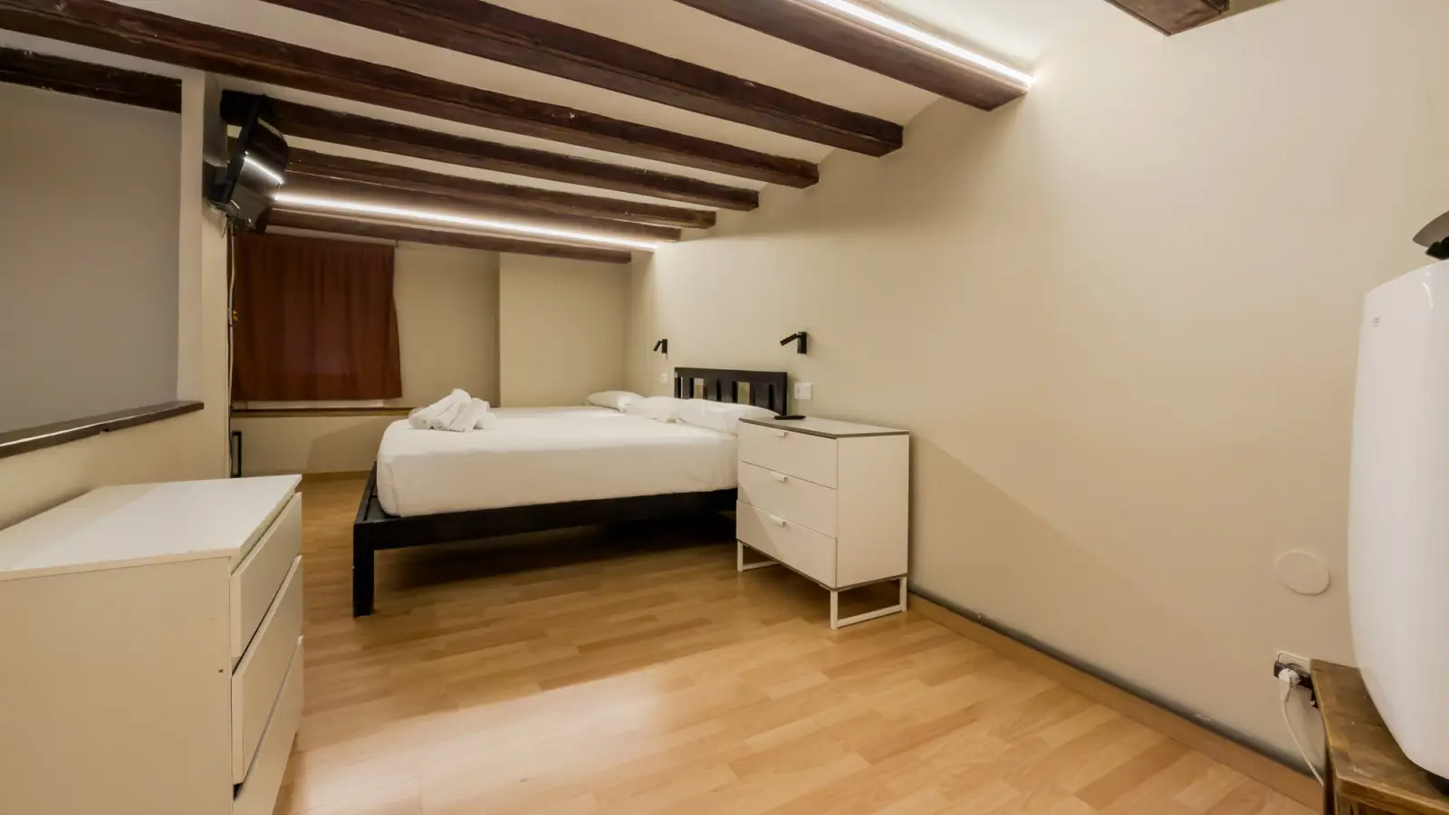 Furnished 1-bedroom flat in Eixample, 30 m² · 2