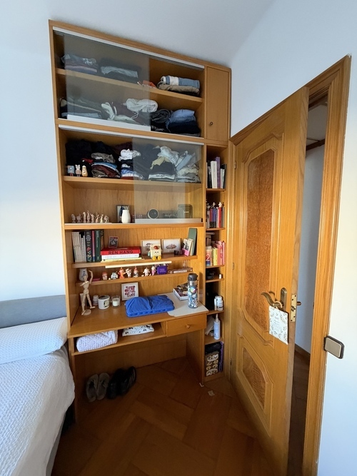 Room in a 3-person shared flat in Sants-Montjuïc · 2
