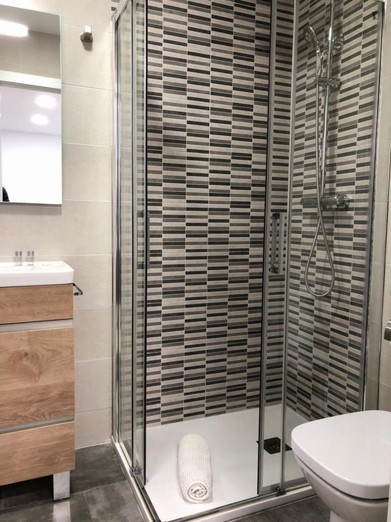 Furnished 1-bedroom flat in Horta-Guinardó · 4