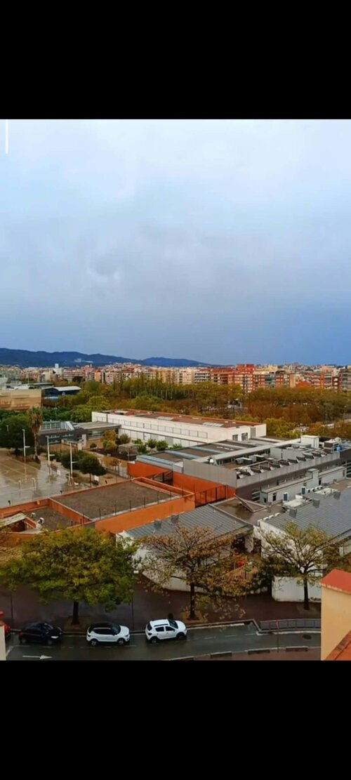 Room in a 4-person shared flat in Sants-Montjuïc · 3