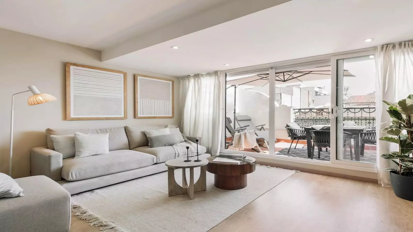 Furnished 2-bedroom flat in Eixample, 81 m² · 4